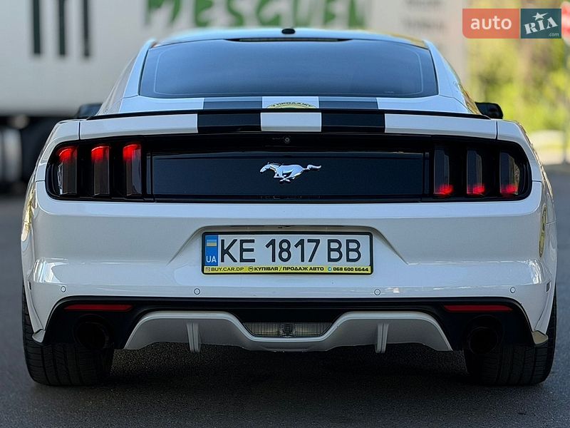 Купе Ford Mustang 2015 в Дніпрі