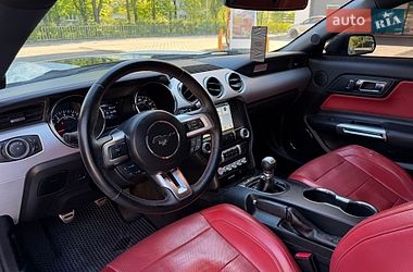 Купе Ford Mustang 2015 в Дніпрі