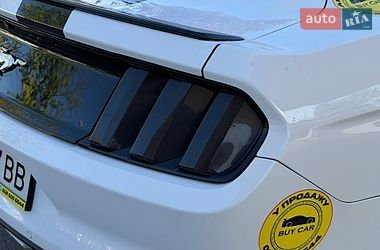 Купе Ford Mustang 2015 в Дніпрі