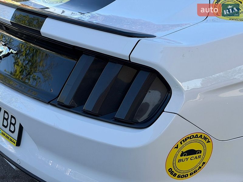 Купе Ford Mustang 2015 в Дніпрі