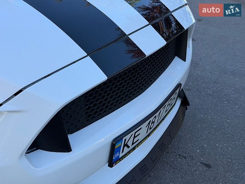 Купе Ford Mustang 2015 в Дніпрі