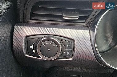 Купе Ford Mustang 2015 в Киеве