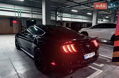 Купе Ford Mustang 2018 в Киеве