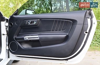 Купе Ford Mustang 2017 в Чернігові