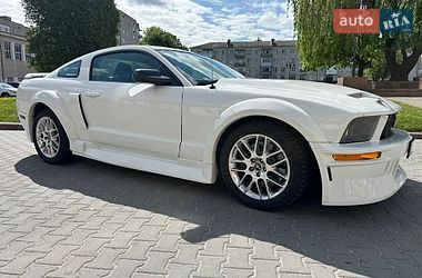 Купе Ford Mustang 2008 в Києві