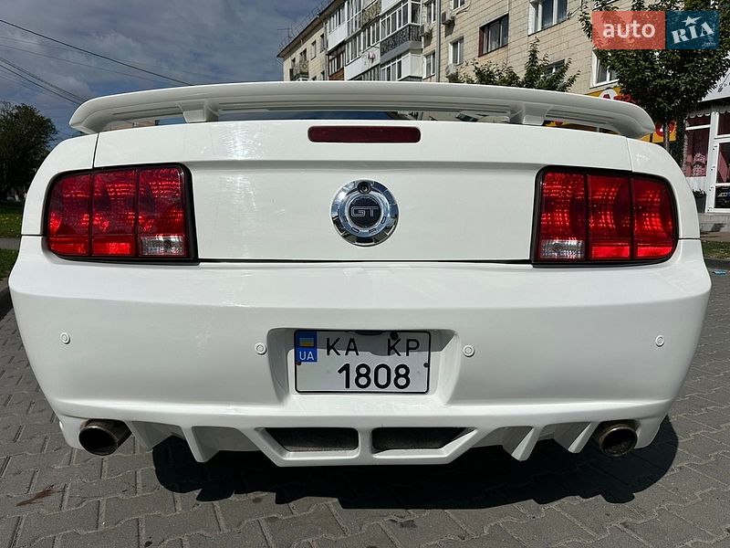 Купе Ford Mustang 2008 в Києві