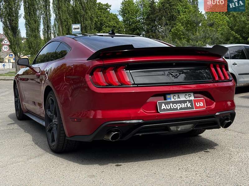Купе Ford Mustang 2020 в Киеве