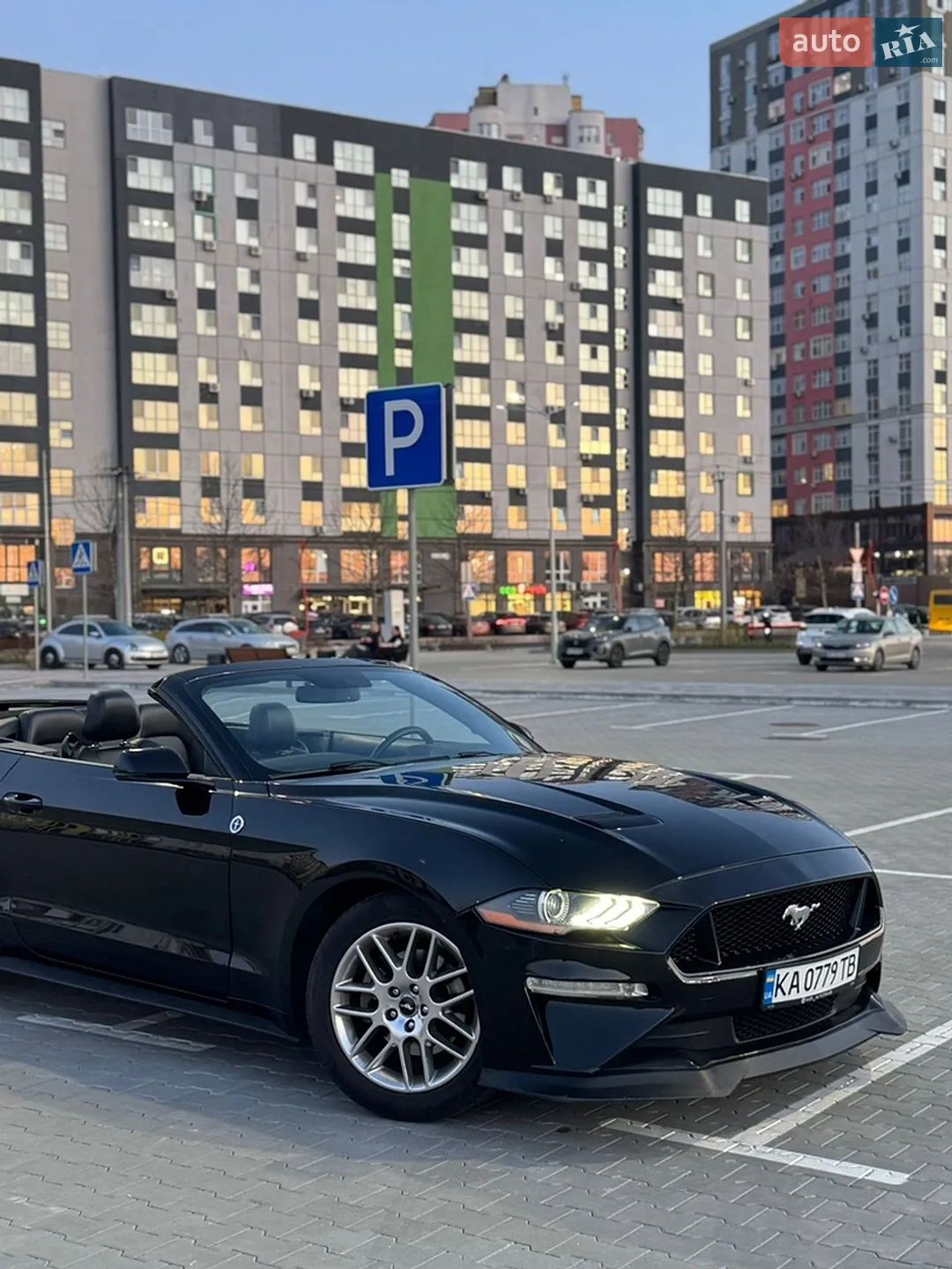 2015 Ford Mustang - мініатюра 13