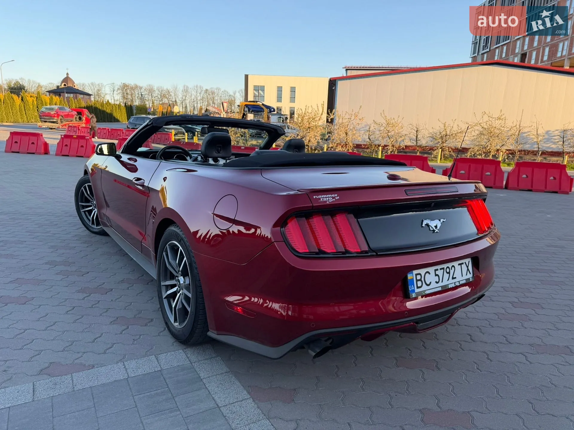 2016 Ford Mustang - мініатюра 9