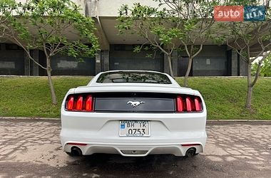 Купе Ford Mustang 2015 в Сумах