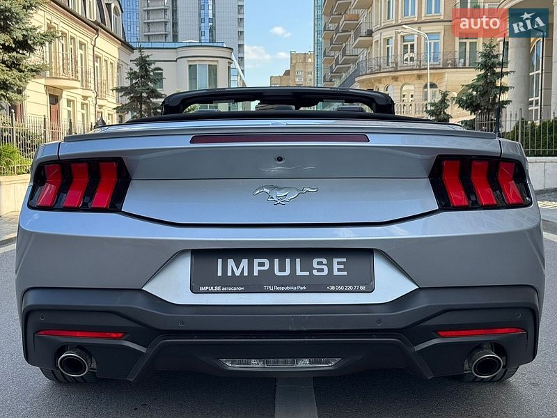 Кабріолет Ford Mustang 2024 в Києві