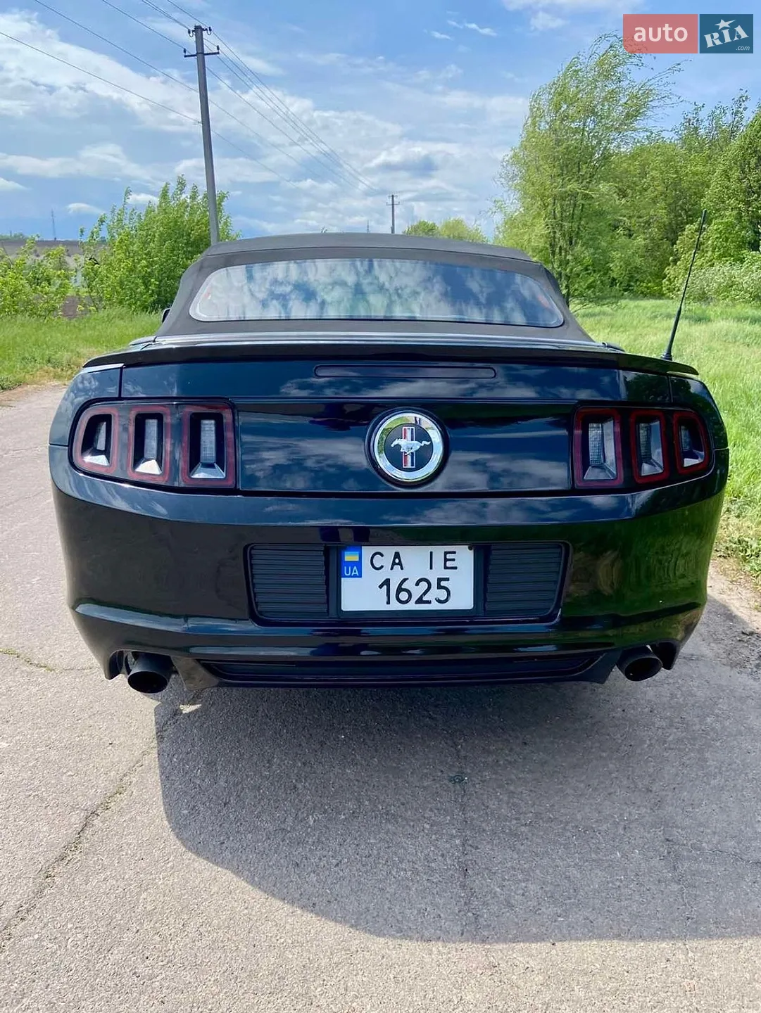 2012 Ford Mustang - мініатюра 8