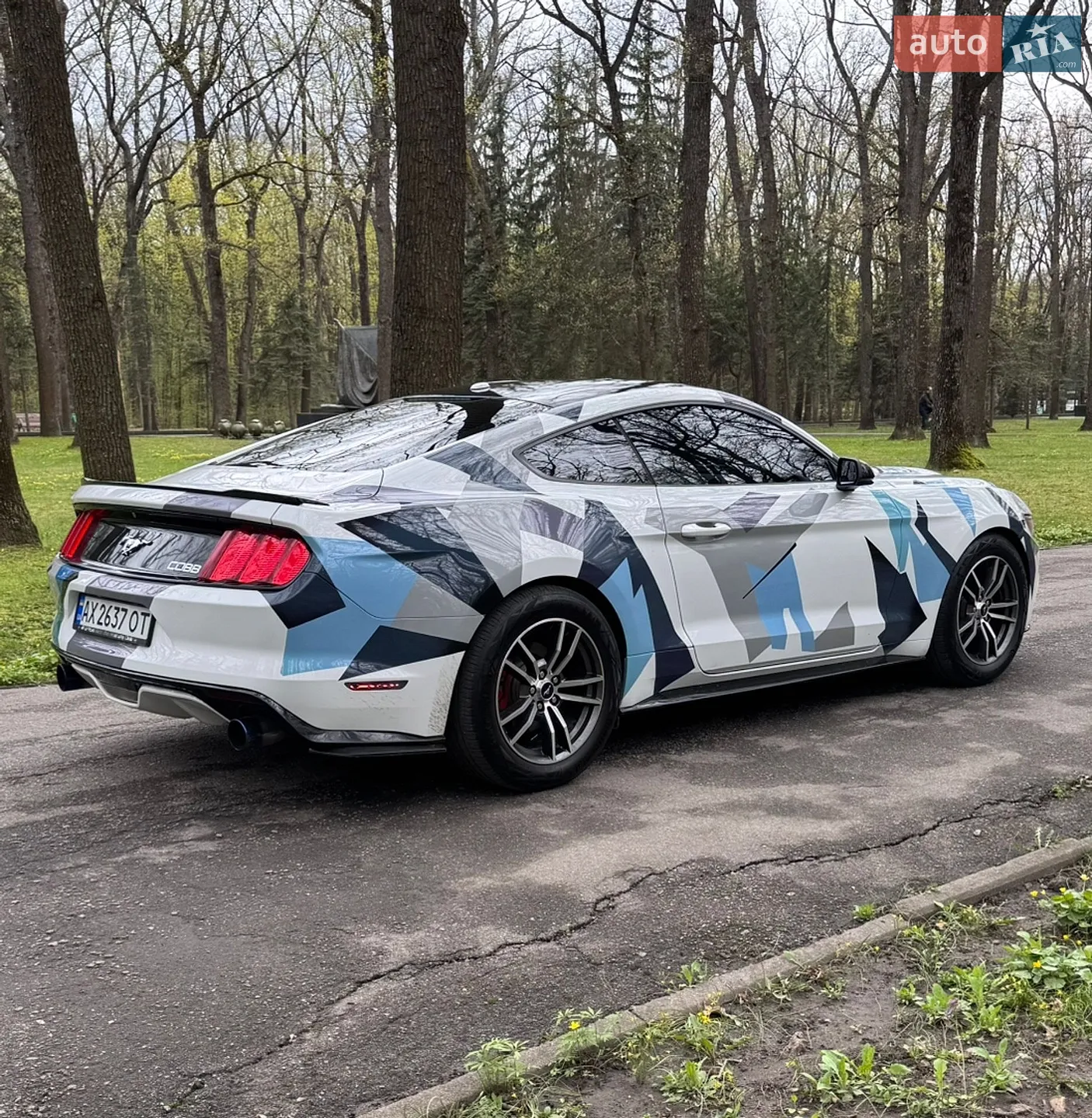 2014 Ford Mustang - мініатюра 3