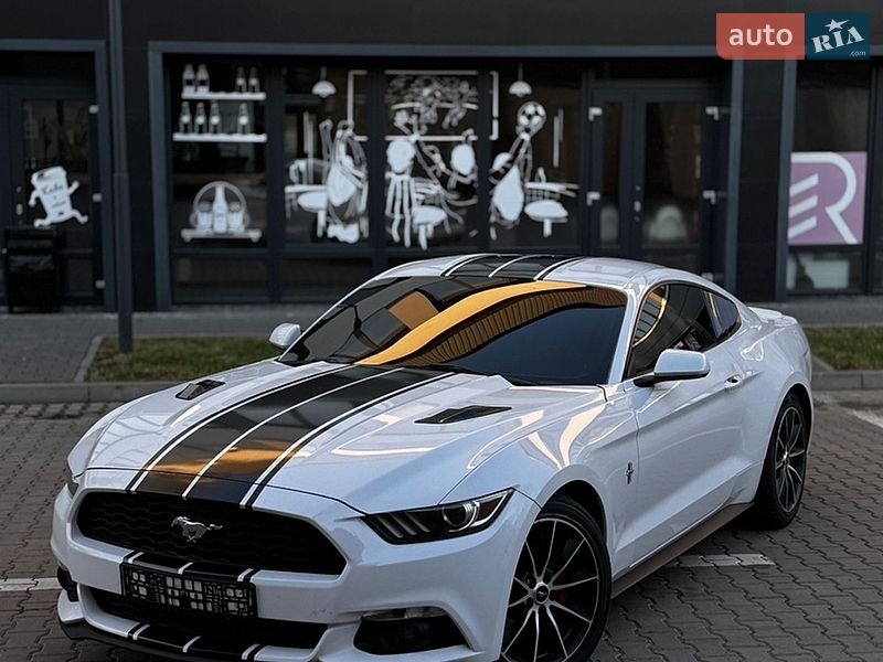 Купе Ford Mustang 2015 в Ивано-Франковске