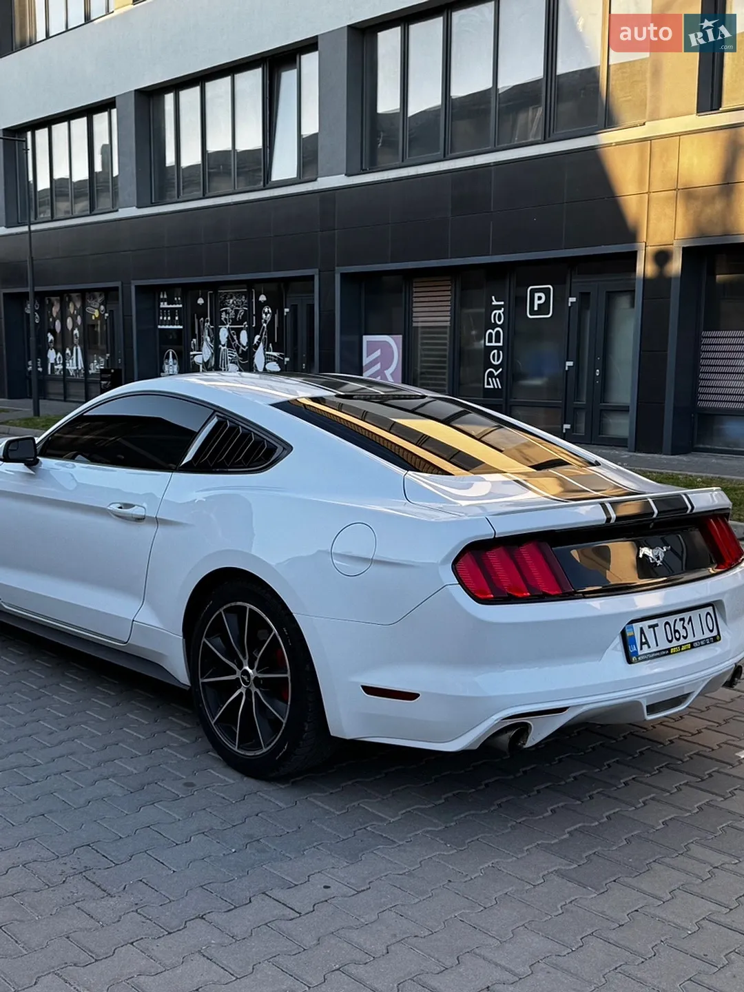 2015 Ford Mustang - мініатюра 9