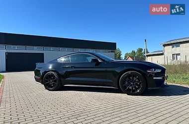 Купе Ford Mustang 2018 в Києві