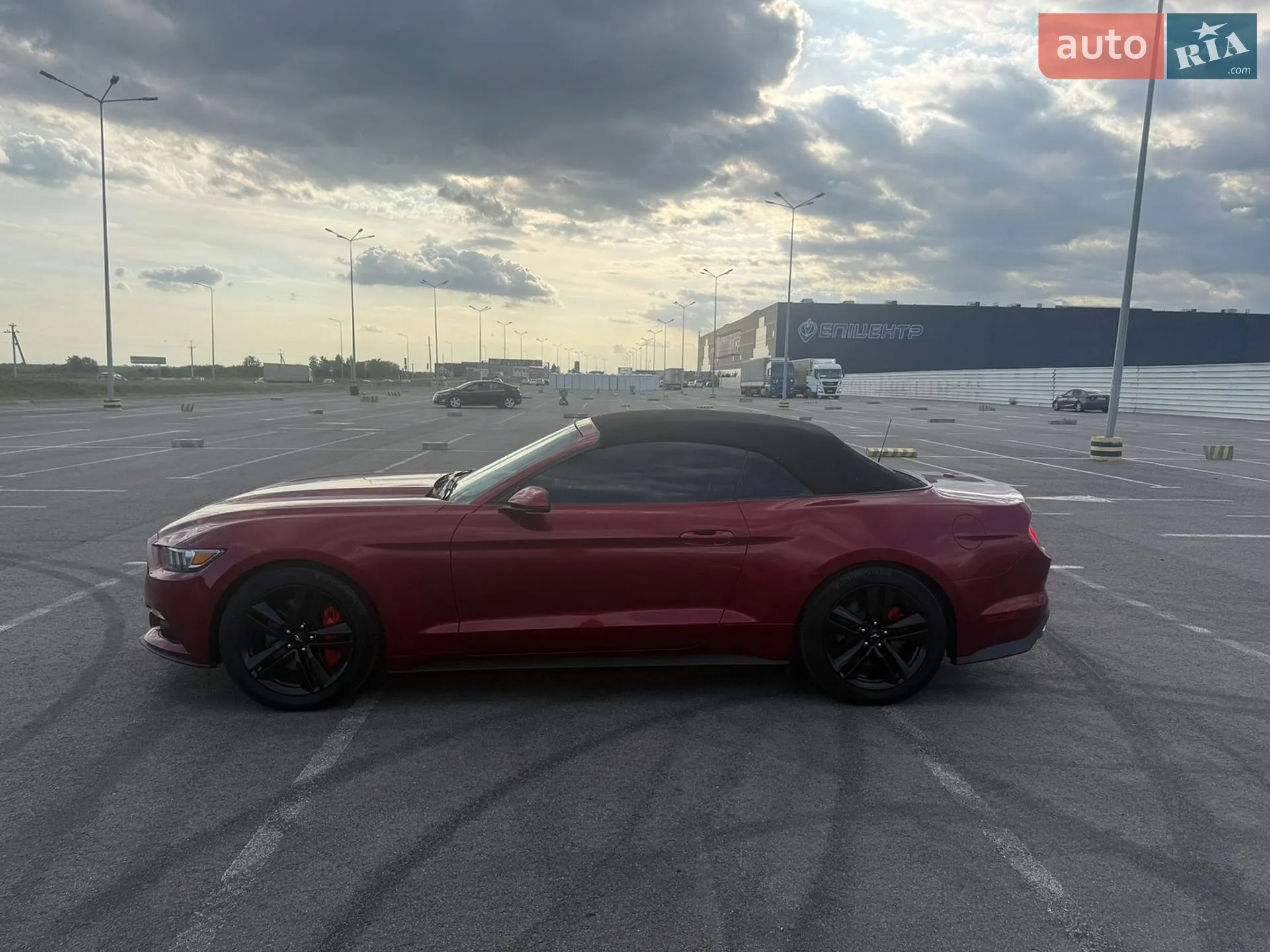 2016 Ford Mustang - мініатюра 2