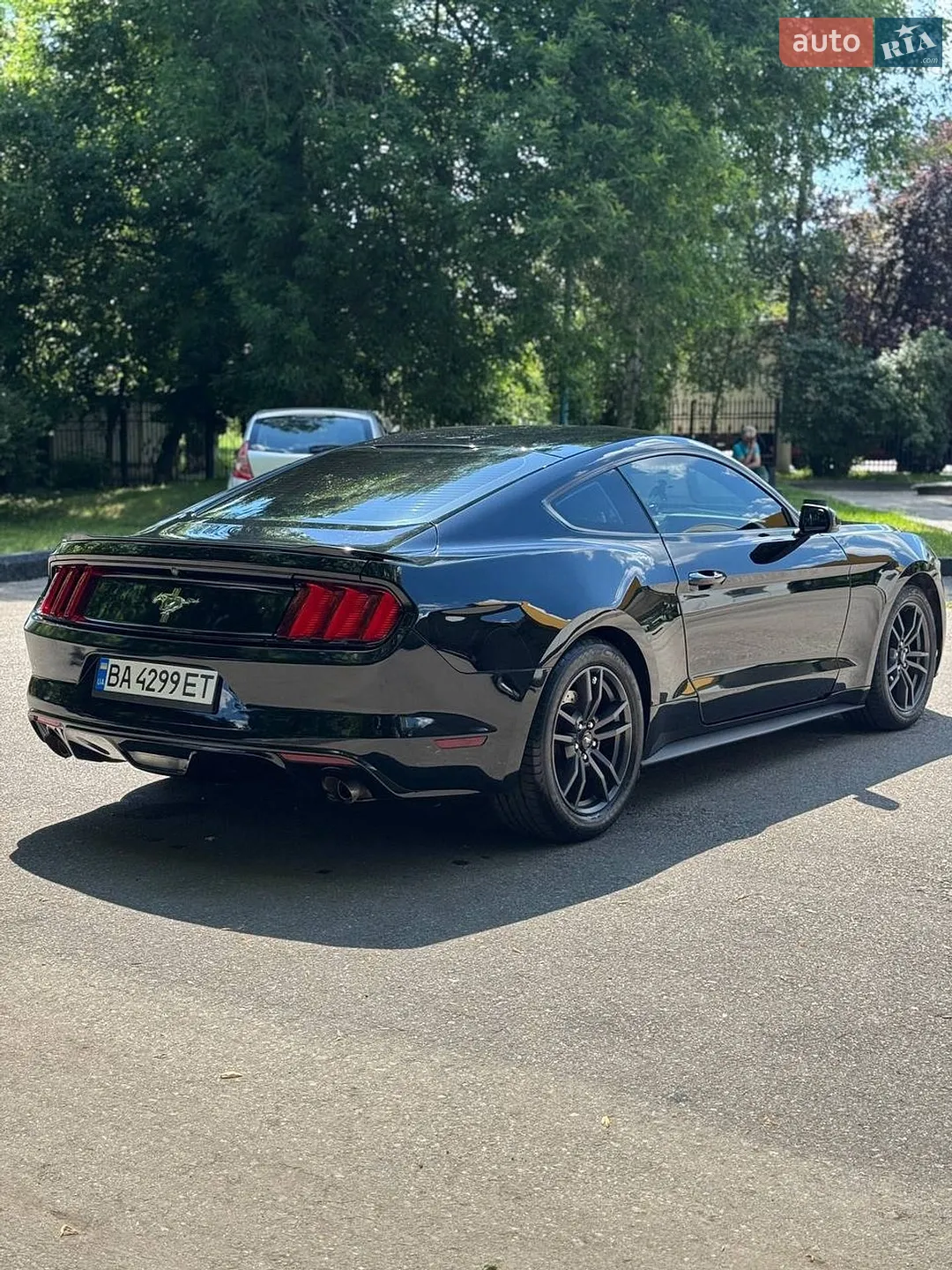 2015 Ford Mustang - мініатюра 4