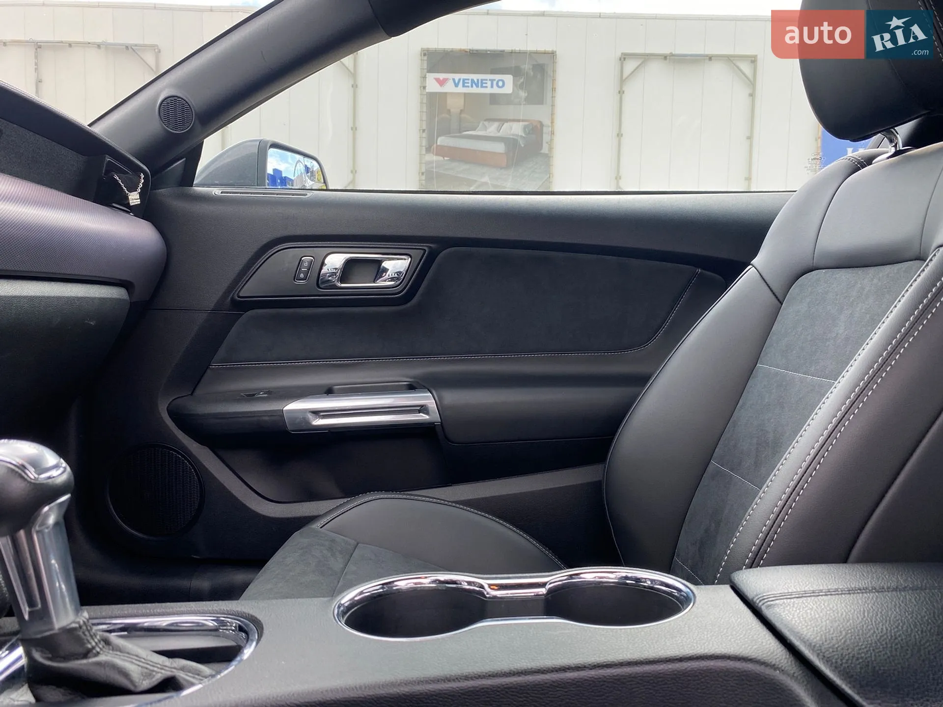2017 Ford Mustang - мініатюра 15