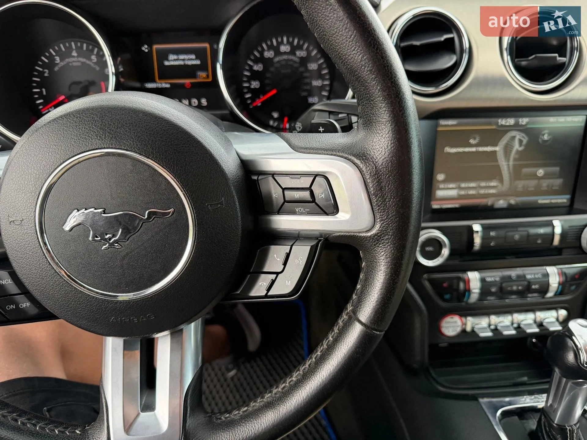 2015 Ford Mustang - мініатюра 11