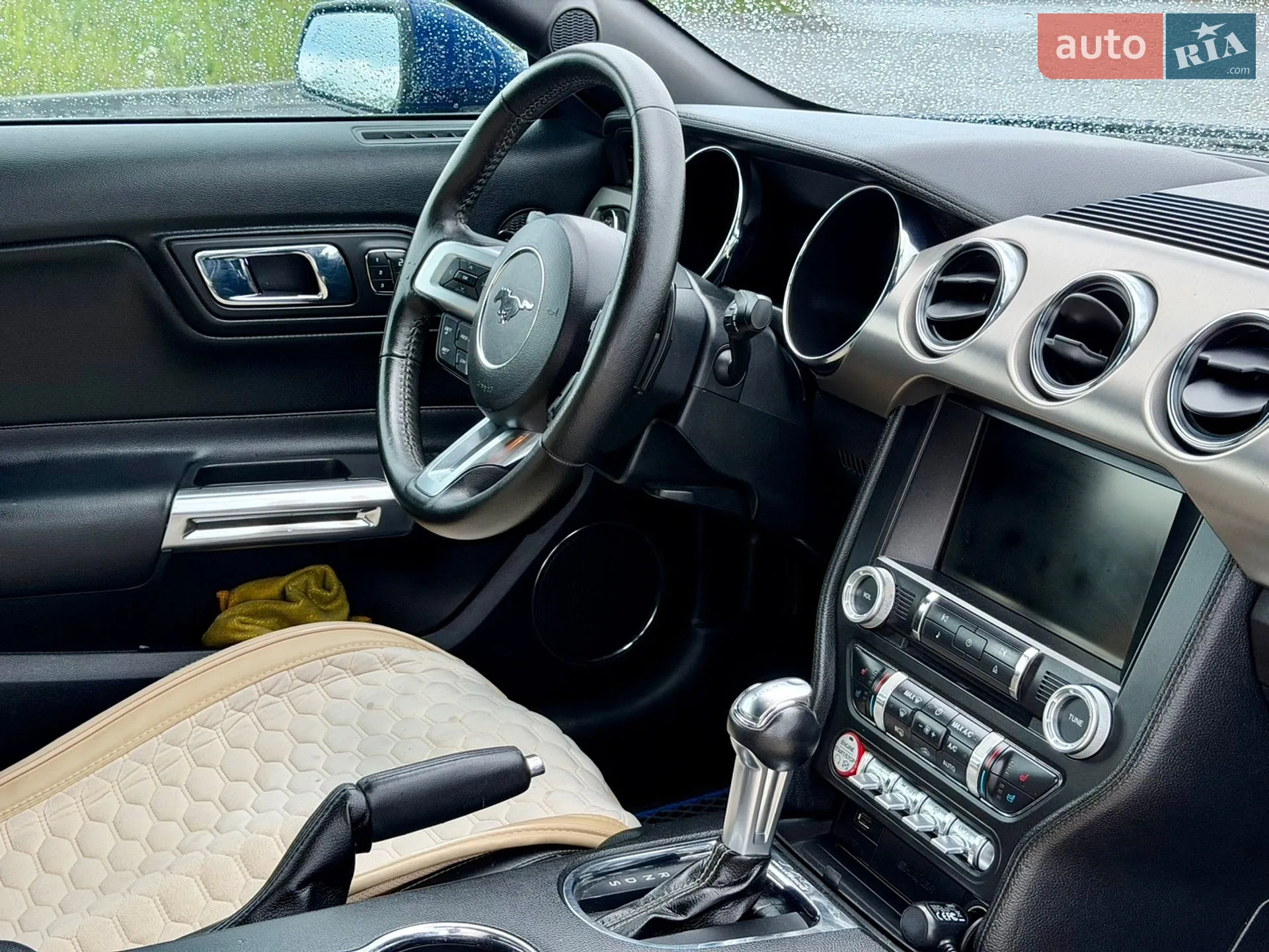 2015 Ford Mustang - мініатюра 13