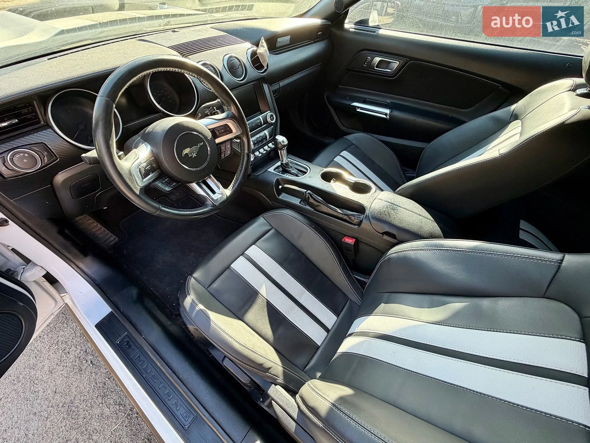 2018 Ford Mustang - мініатюра 18