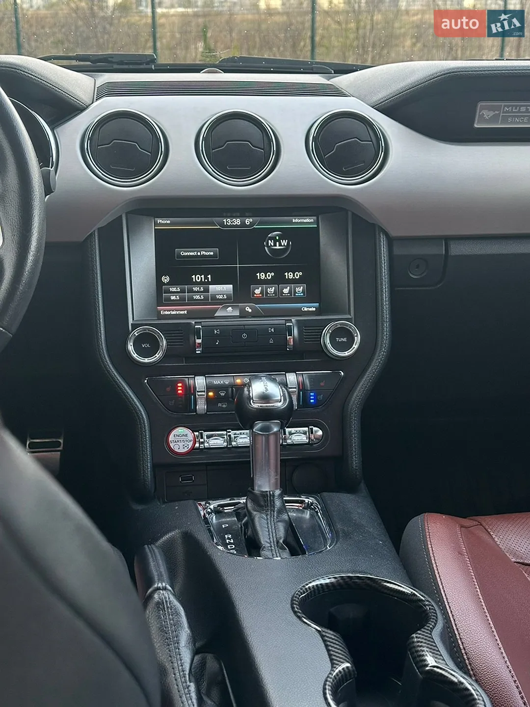 2014 Ford Mustang - мініатюра 15