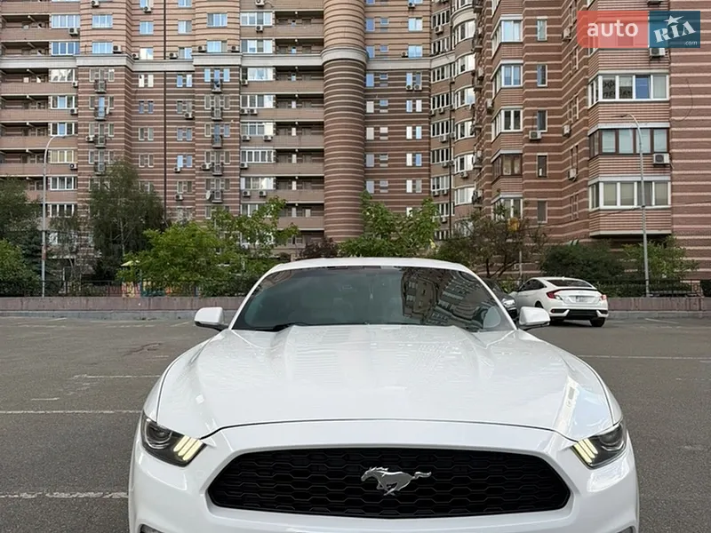 Ford Mustang 2017 VIN 1FA6P8TH2H5309138 фото оголошення 6 з 47