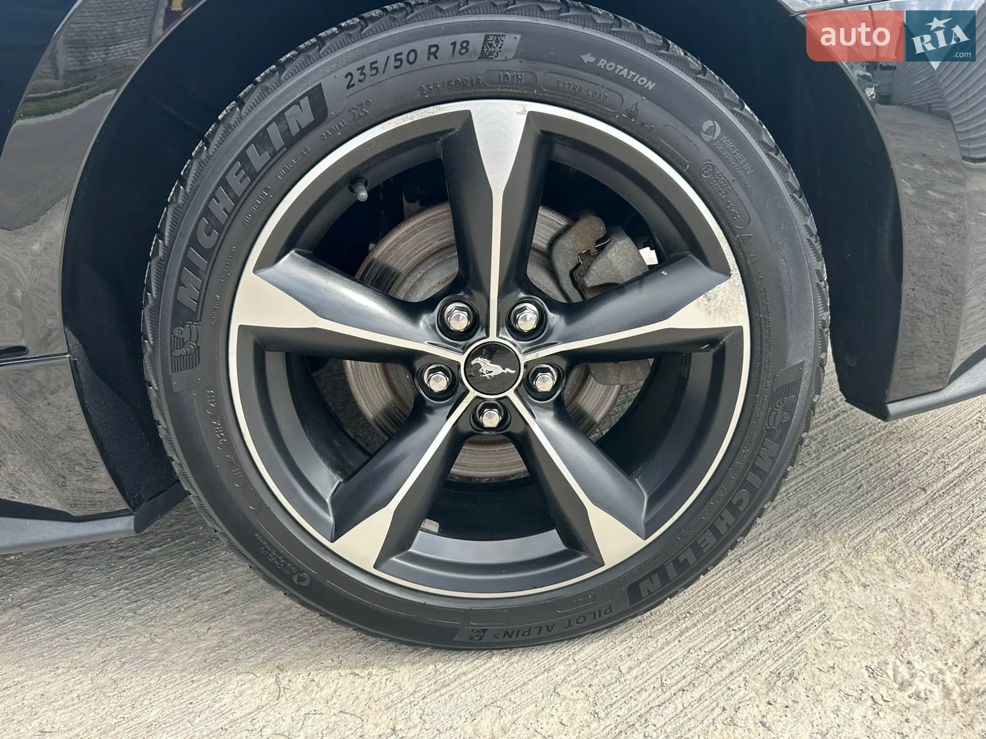 Ford Mustang 2018 VIN 1FA6P8TH9J5180367 фото оголошення 8 з 23