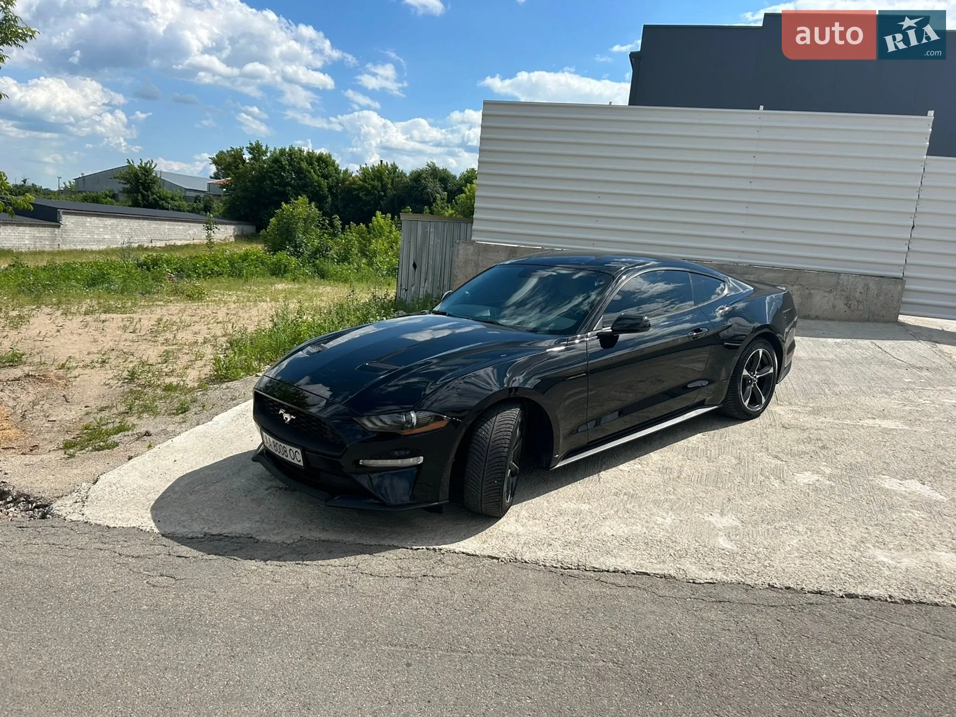 Ford Mustang 2018 VIN 1FA6P8TH9J5180367 фото оголошення 21 з 23