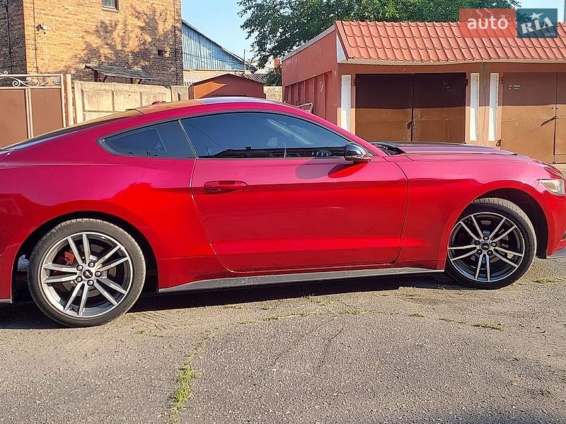 Купе Ford Mustang 2017 в Краснограде фото 4 Купе Ford Mustang 2017 в Краснограде