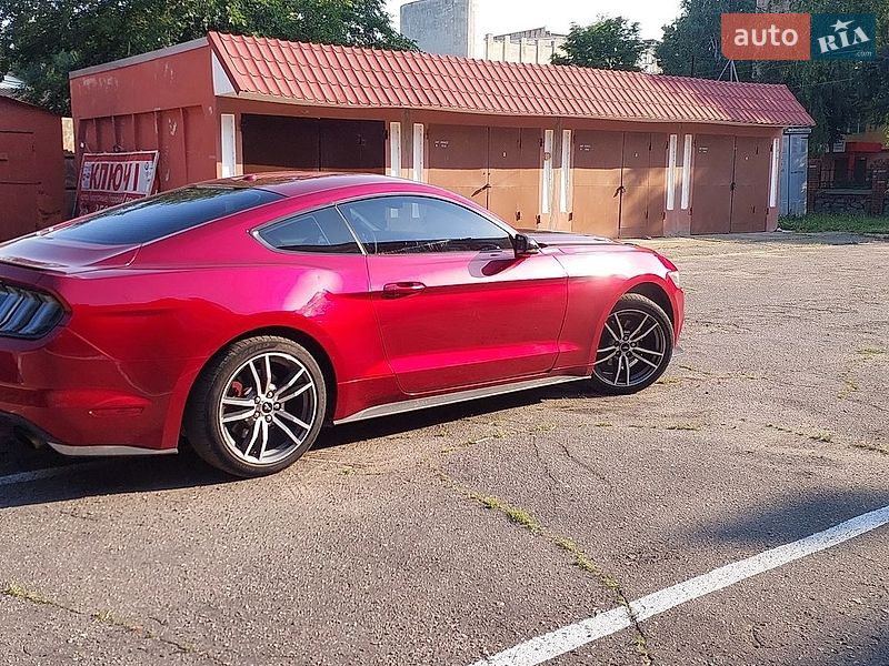 Купе Ford Mustang 2017 в Краснограде фото 8 Купе Ford Mustang 2017 в Краснограде