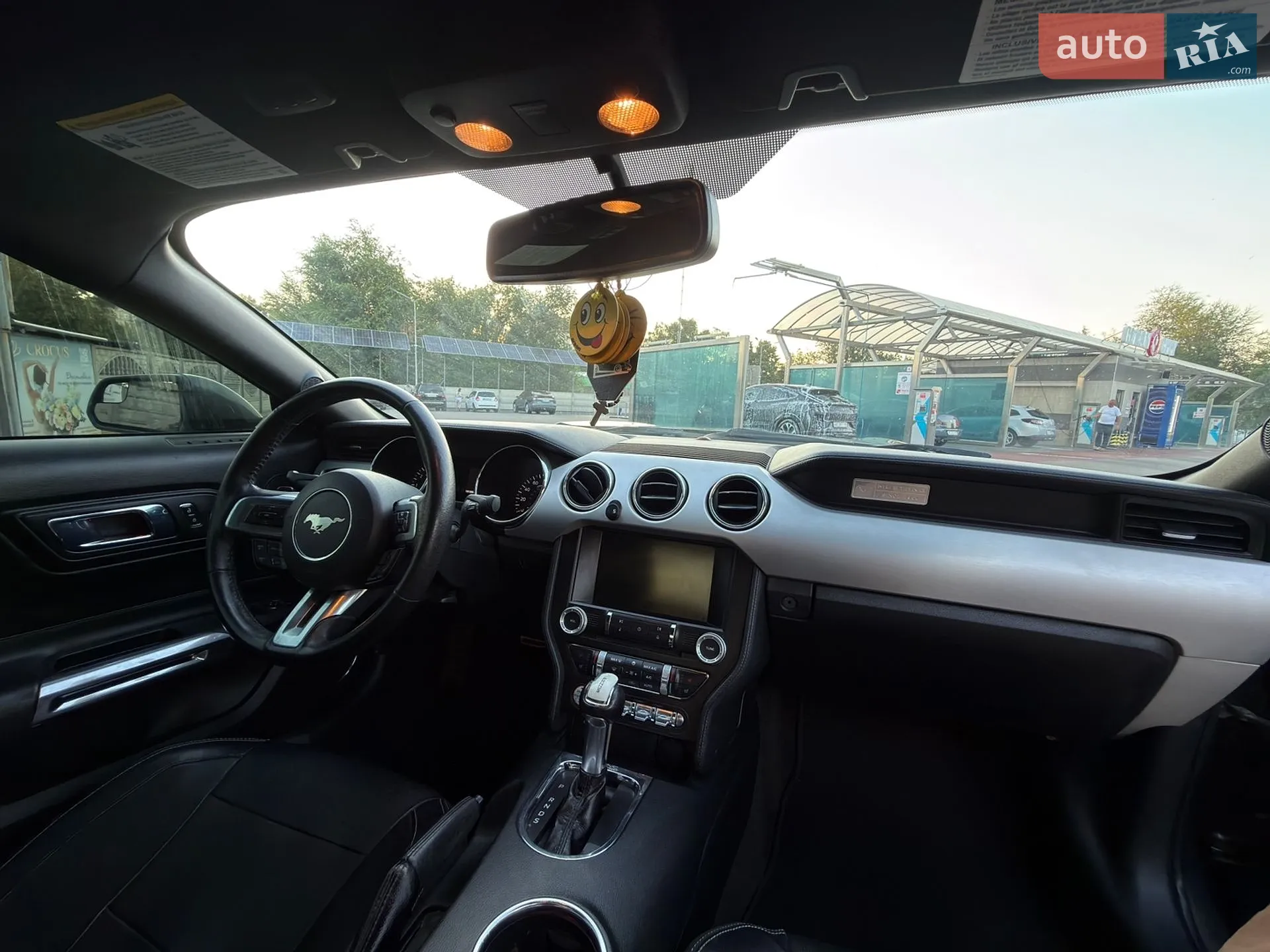 2015 Ford Mustang - мініатюра 11