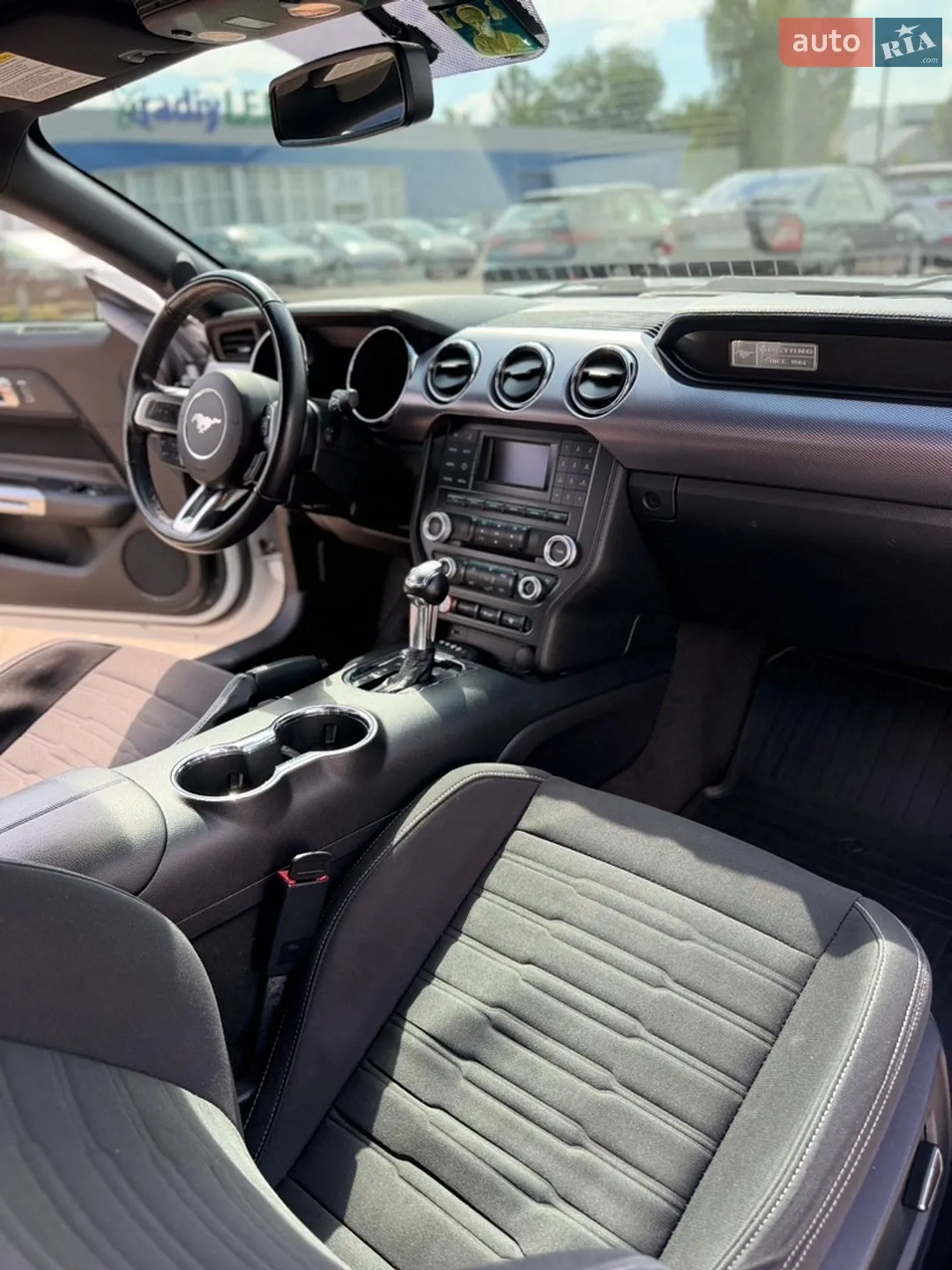2016 Ford Mustang - мініатюра 18