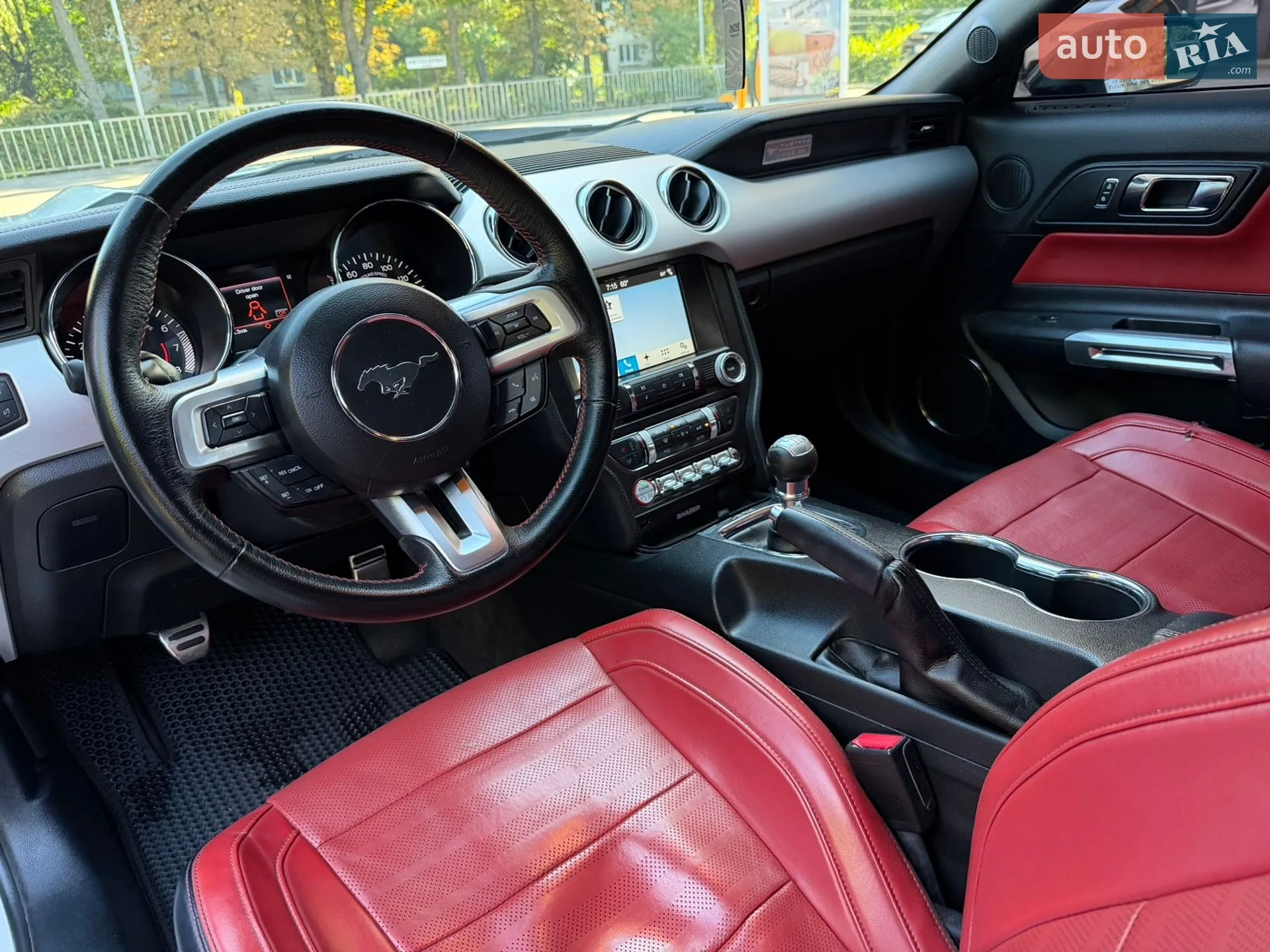 2015 Ford Mustang - мініатюра 9