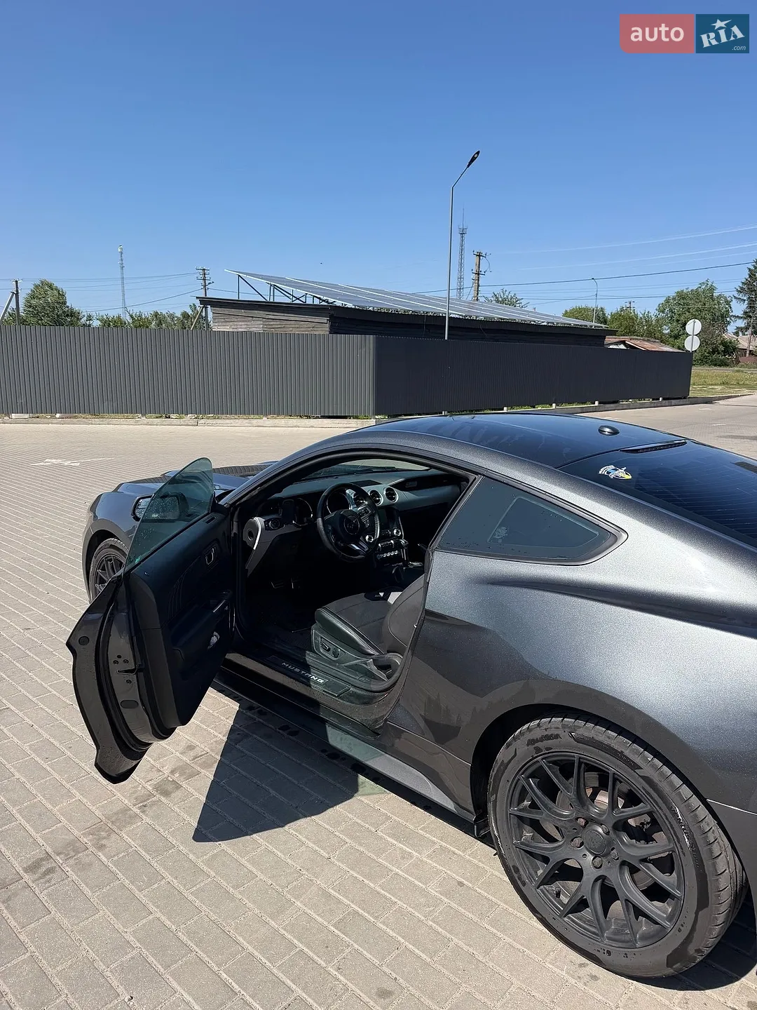 2015 Ford Mustang - мініатюра 13