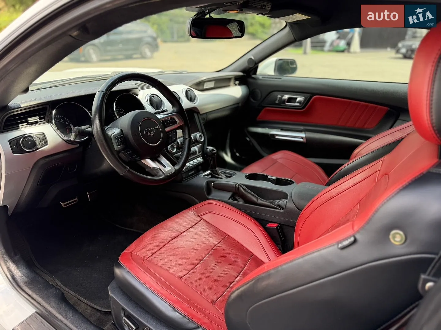 2015 Ford Mustang - мініатюра 16