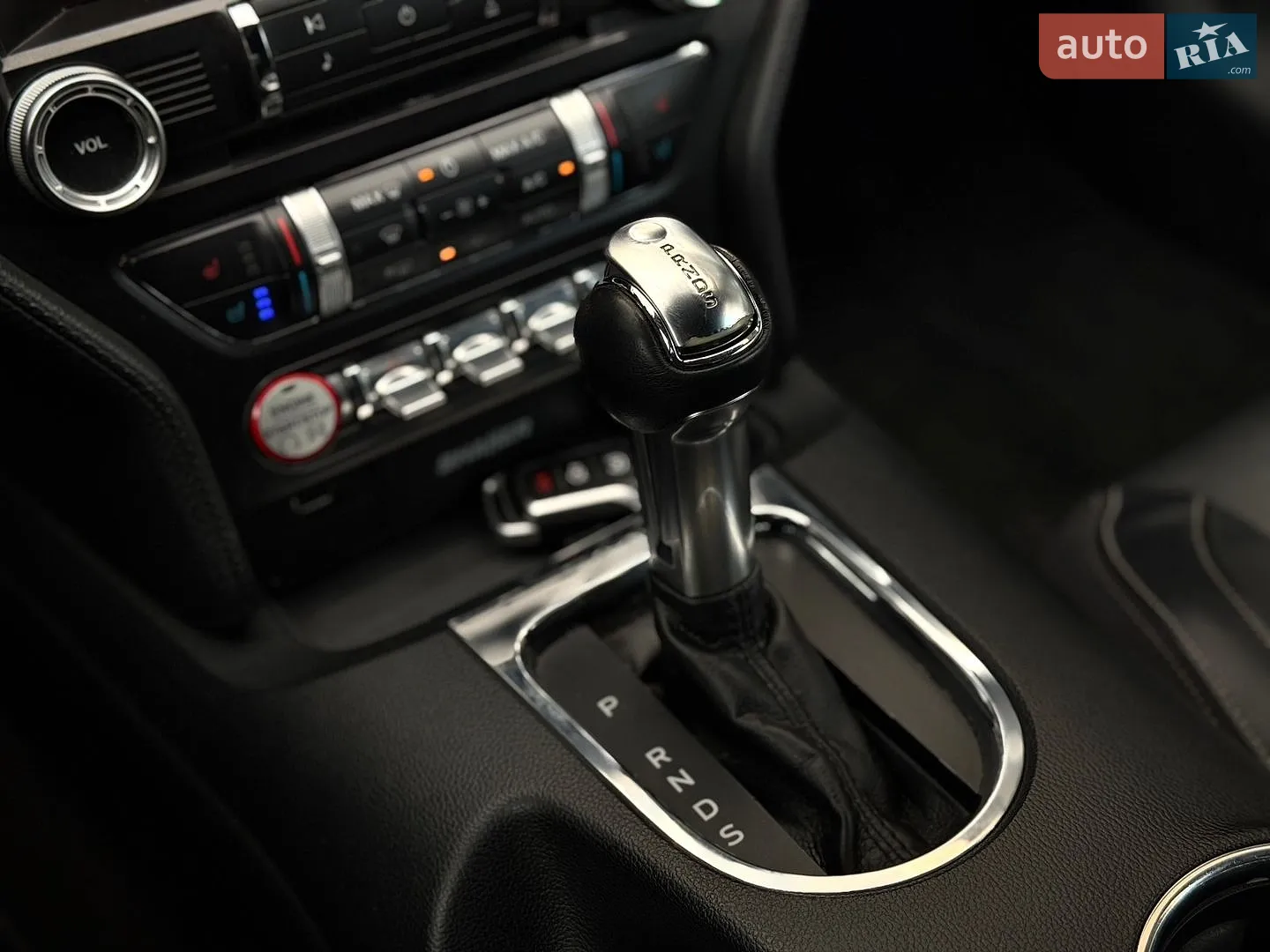2015 Ford Mustang - мініатюра 15