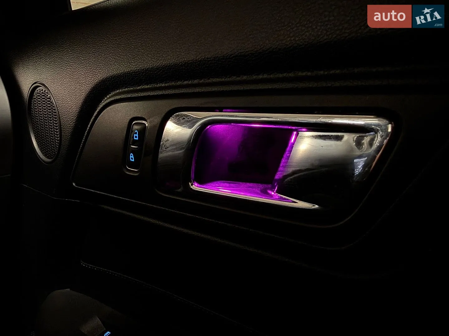2015 Ford Mustang - мініатюра 18