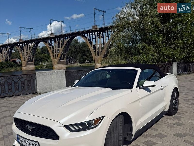 Кабриолет Ford Mustang 2017 в Днепре