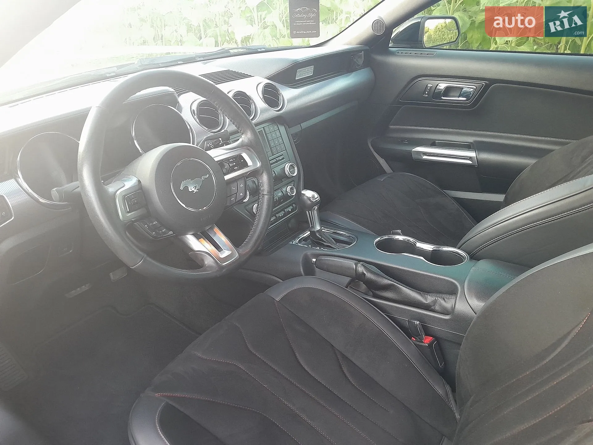 2016 Ford Mustang - мініатюра 23
