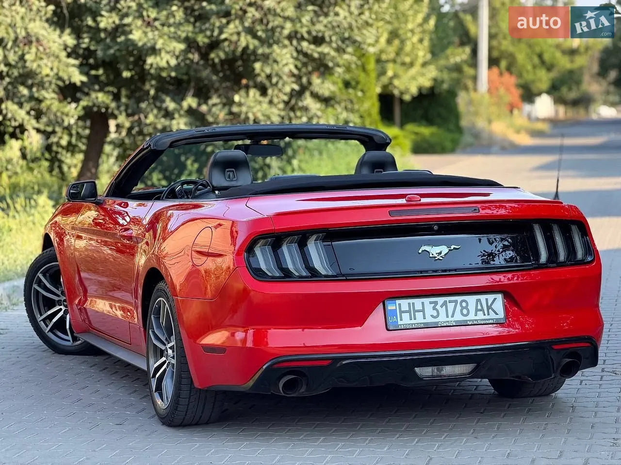 2017 Ford Mustang - мініатюра 12