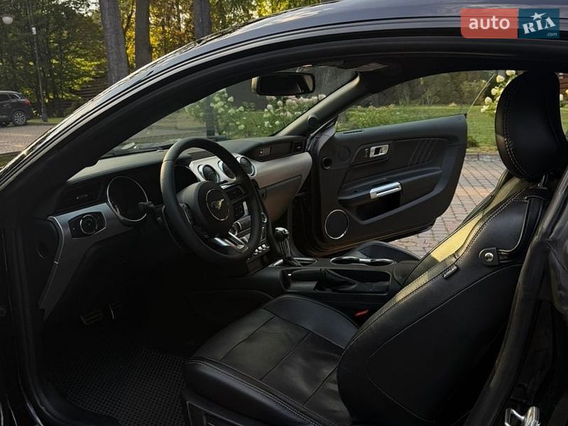 Купе Ford Mustang 2019 в Львове фото 20 Купе Ford Mustang 2019 в Львове