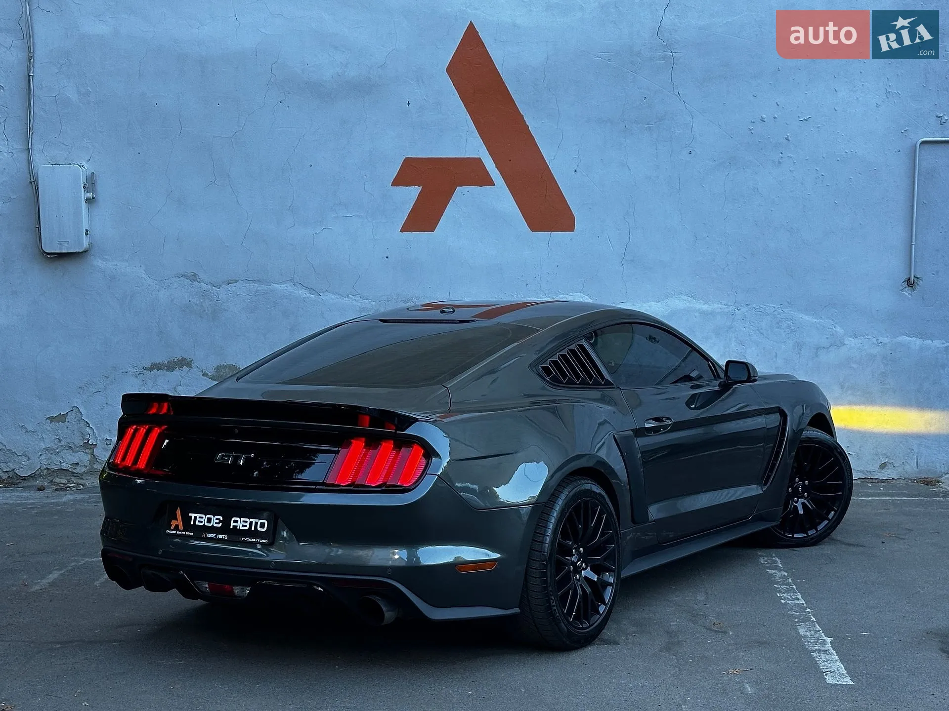 2015 Ford Mustang - мініатюра 33