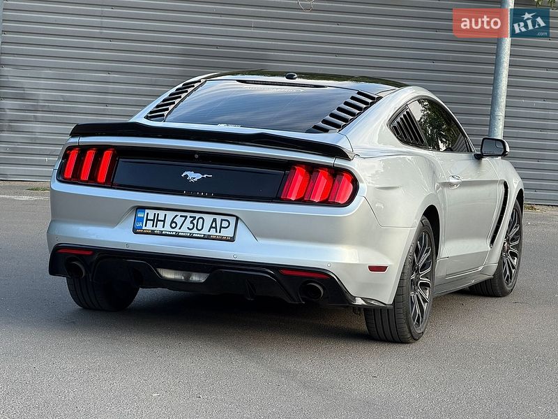 Купе Ford Mustang 2015 в Одессе