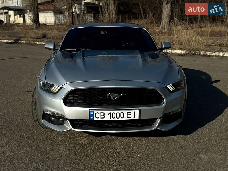 Купе Ford Mustang 2017 в Чернигове