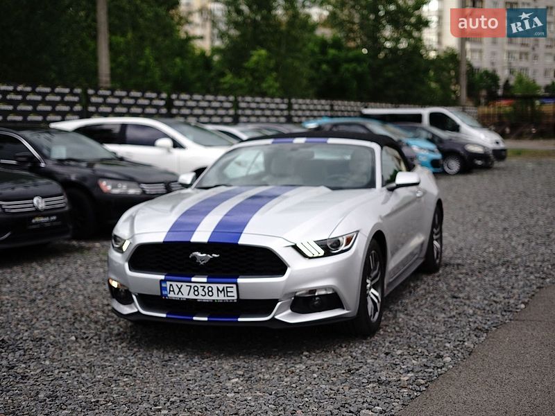 Кабріолет Ford Mustang 2017 в Києві