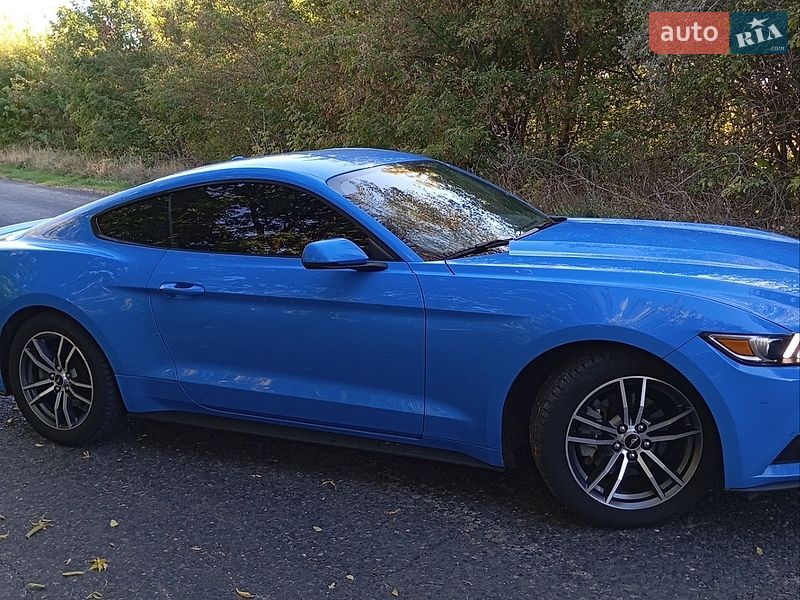 Купе Ford Mustang 2017 в Пирятине