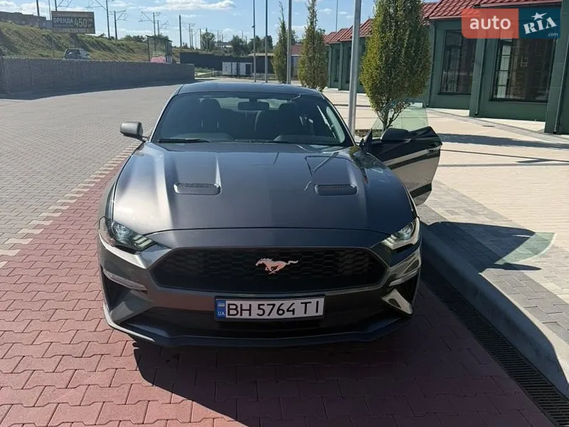 Ford Mustang