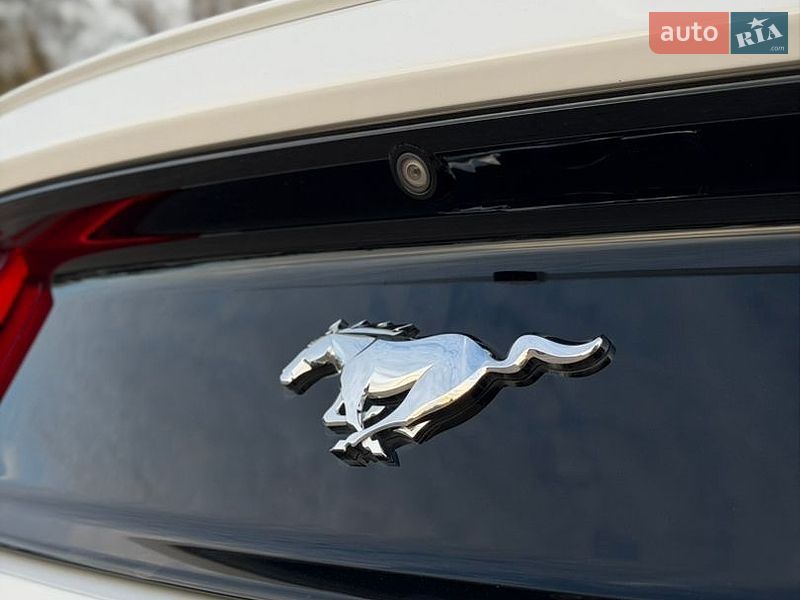 Купе Ford Mustang 2016 в Кропивницком